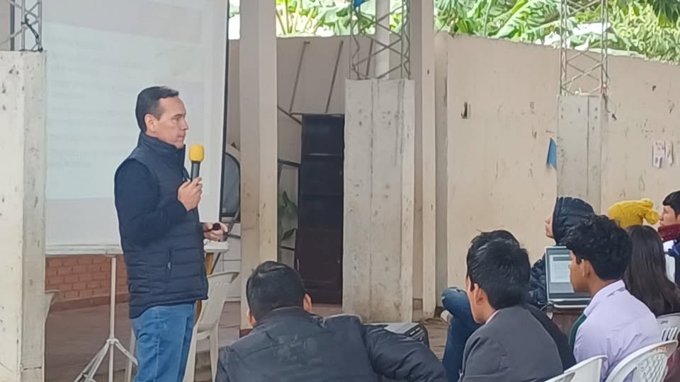 Fundación Utopía desarrolla una Jornada de Orientación Vocacional en Puerto Pailas · Imagen 6