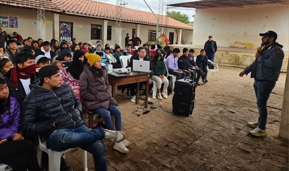Fundación Utopía desarrolla una Jornada de Orientación Vocacional en Puerto Pailas · Imagen 2